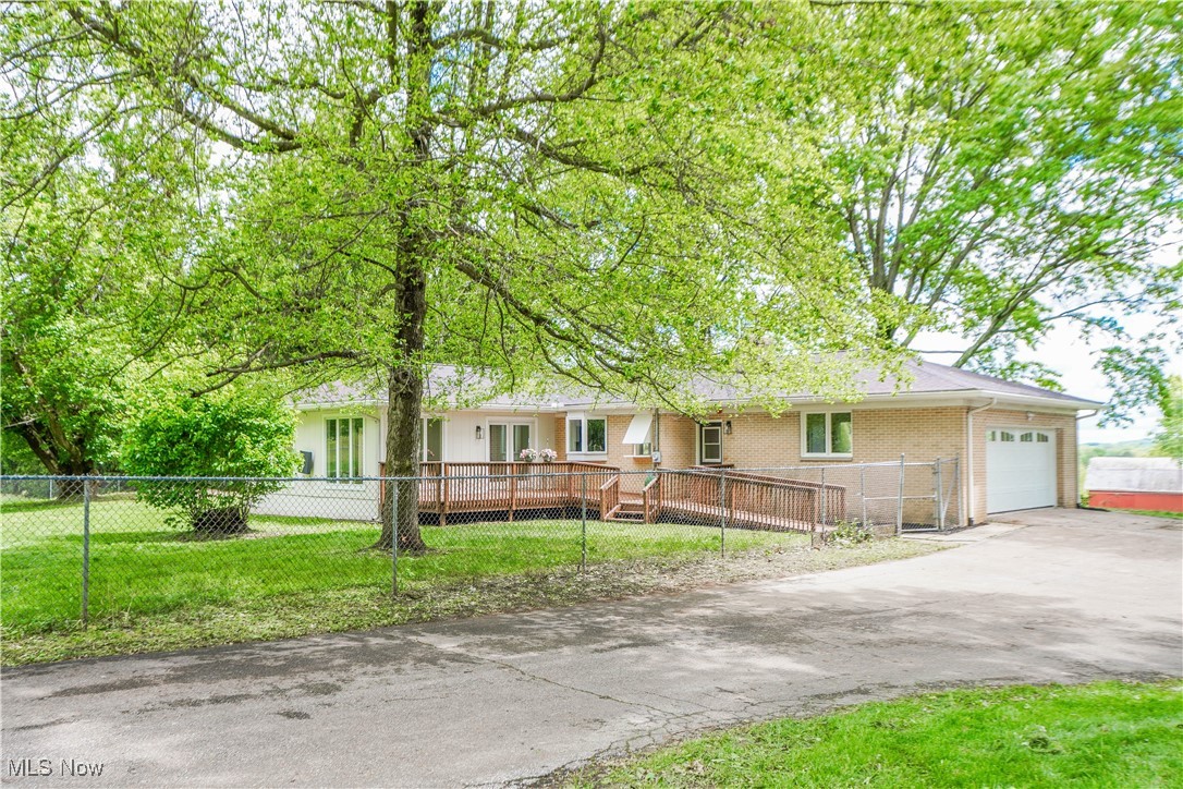 2078 S Medina Line Road, Wadsworth, Ohio image 46