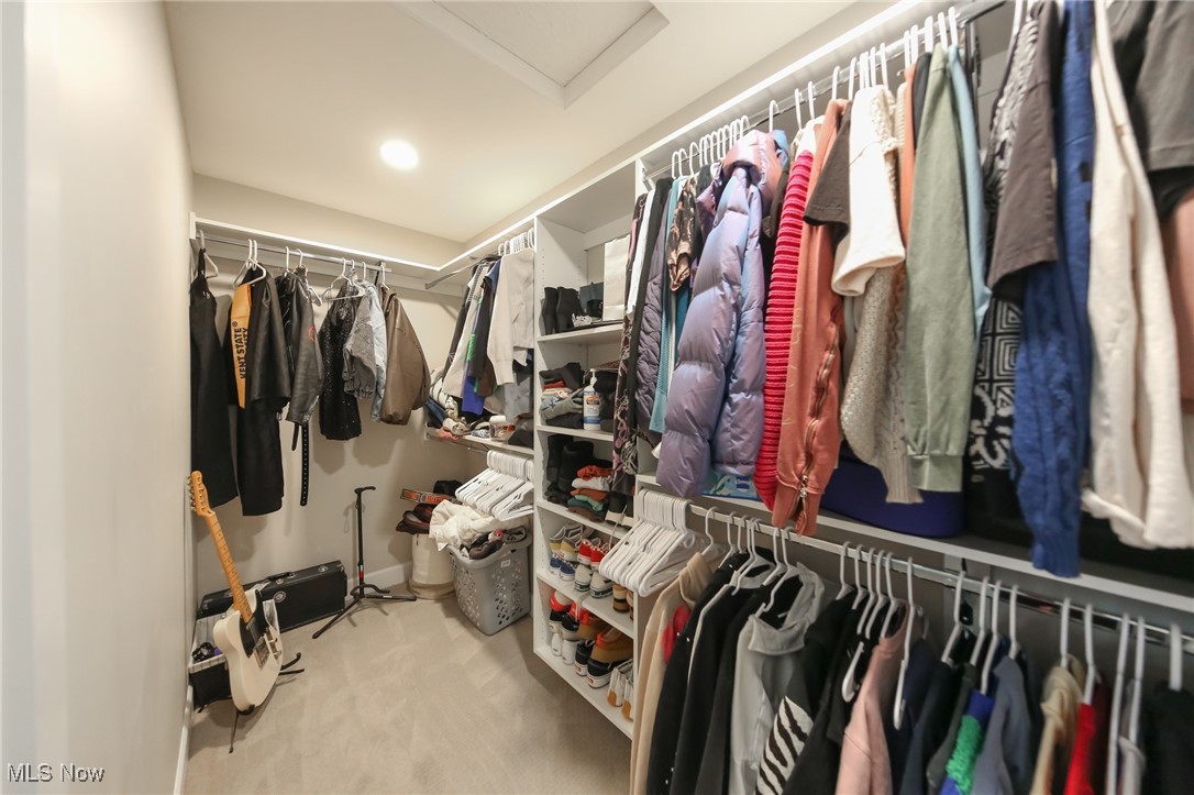 Hawks Nest Xing Condo - Residential