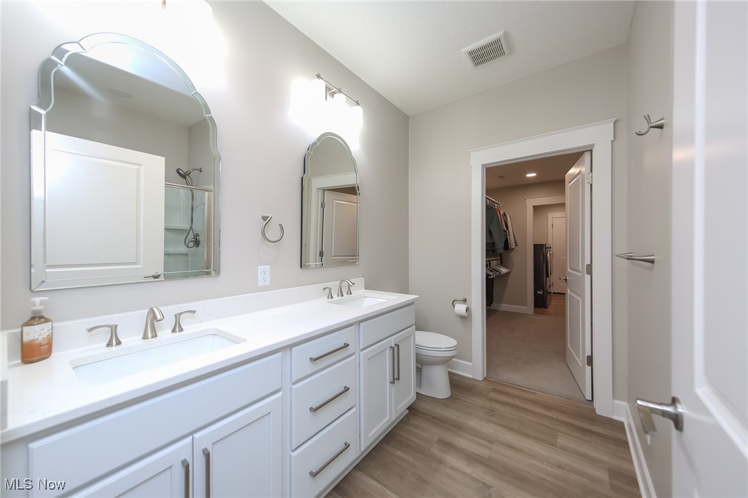 Hawks Nest Xing Condo - Residential