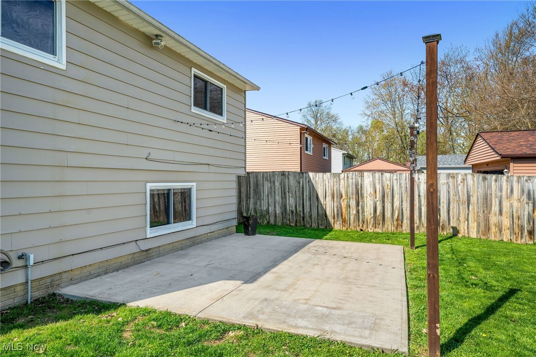 35112 Spruce Street, North Ridgeville, Ohio image 29