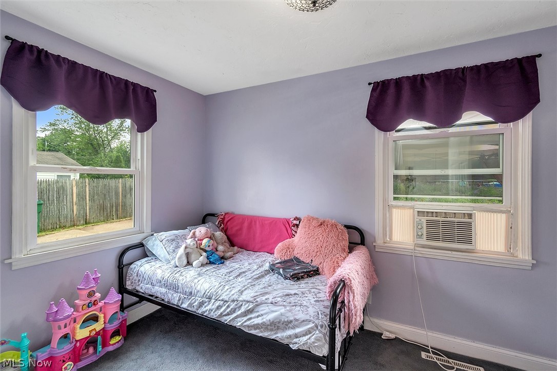 Mentor Headlands Park - Residential