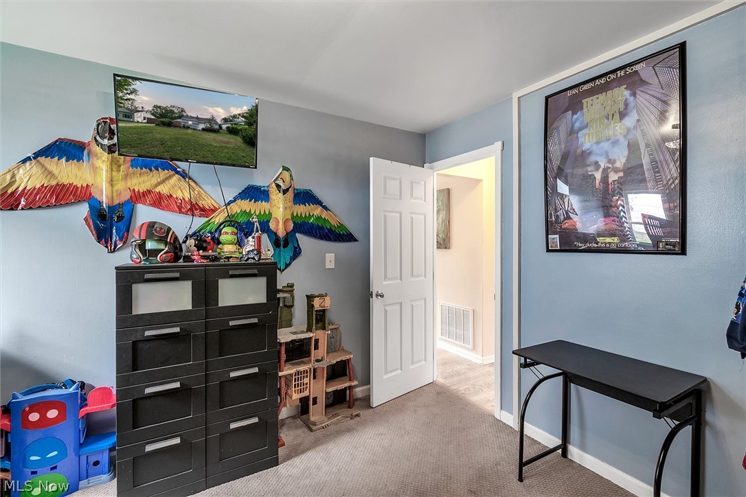 Mentor Headlands Park - Residential