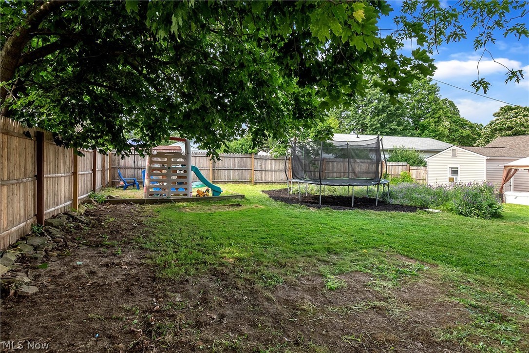 Mentor Headlands Park - Residential