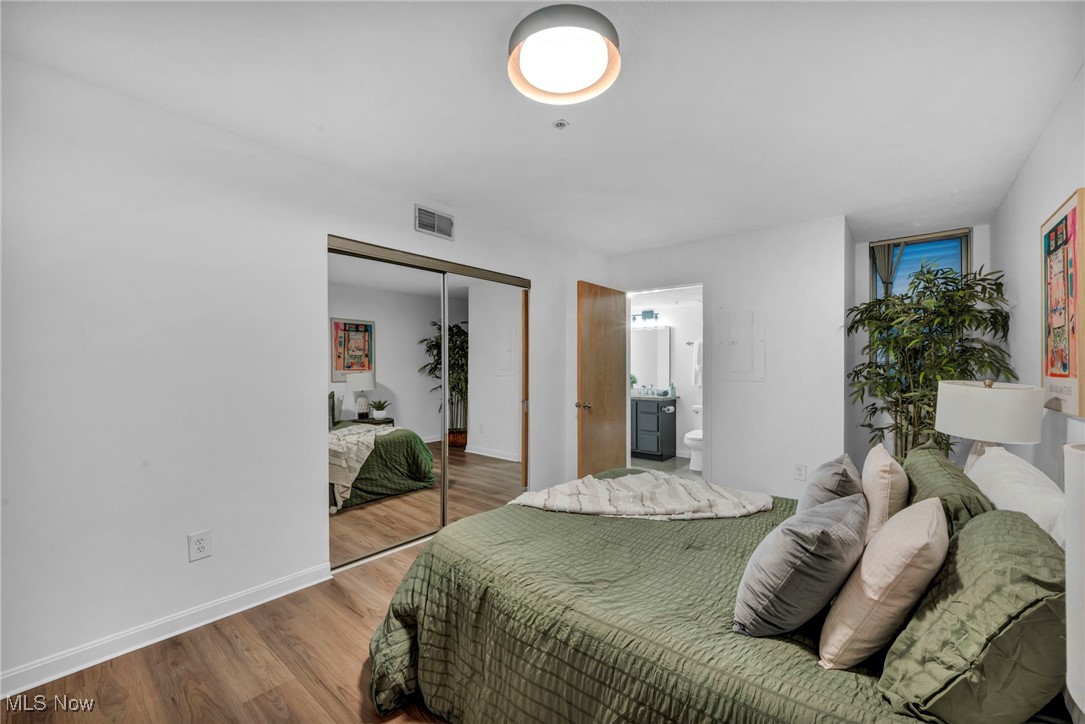 Condos/Stonebridge - Residential