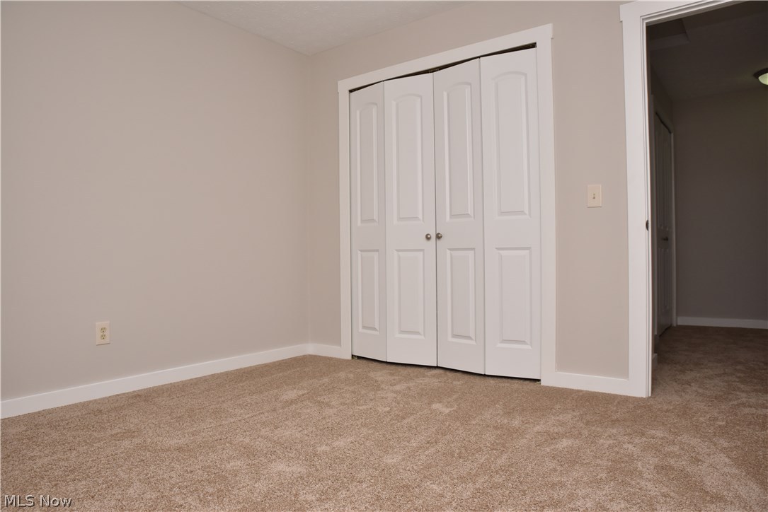 Kings Court Condo - Residential