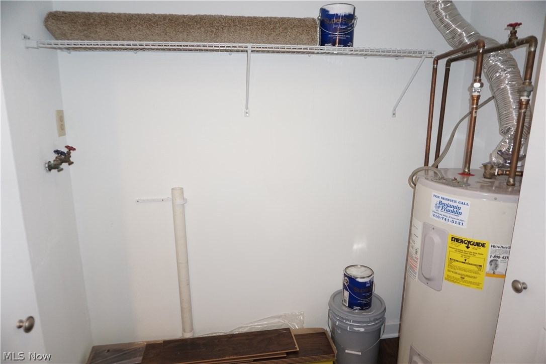 Kings Court Condo - Residential