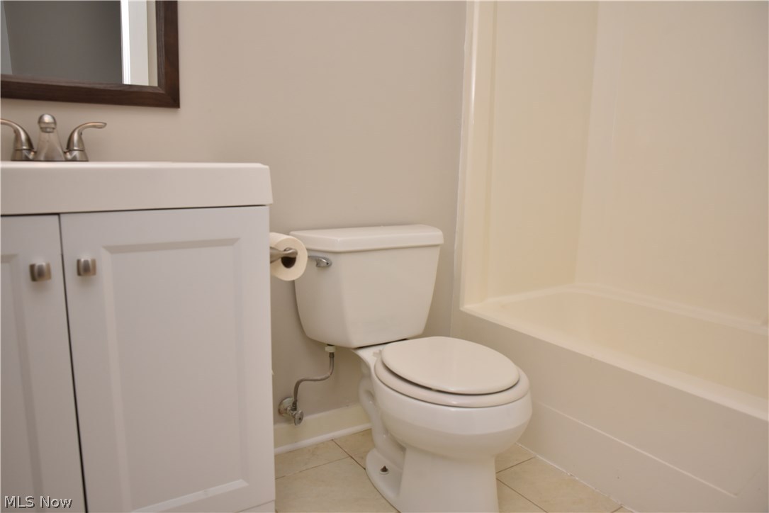 Kings Court Condo - Residential