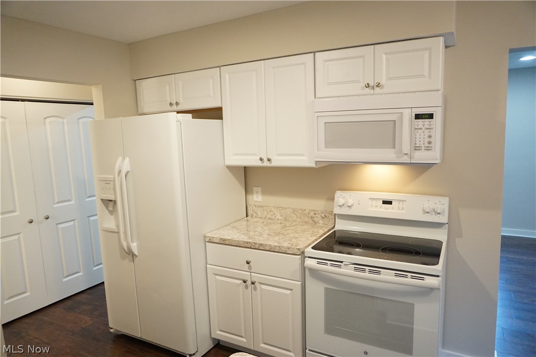 Kings Court Condo - Residential