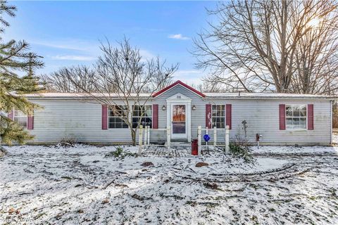 Apartment For Sale - 316 Railroad Street<br/> Wellington, OH 44090