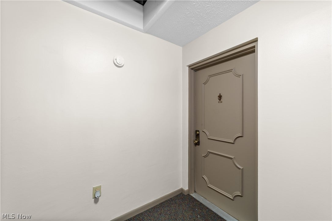1900 King James Parkway 303