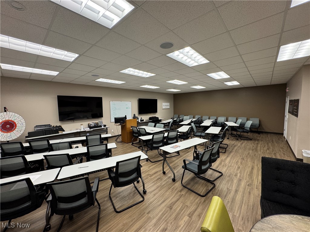 Bloom & Long - Commercial Lease