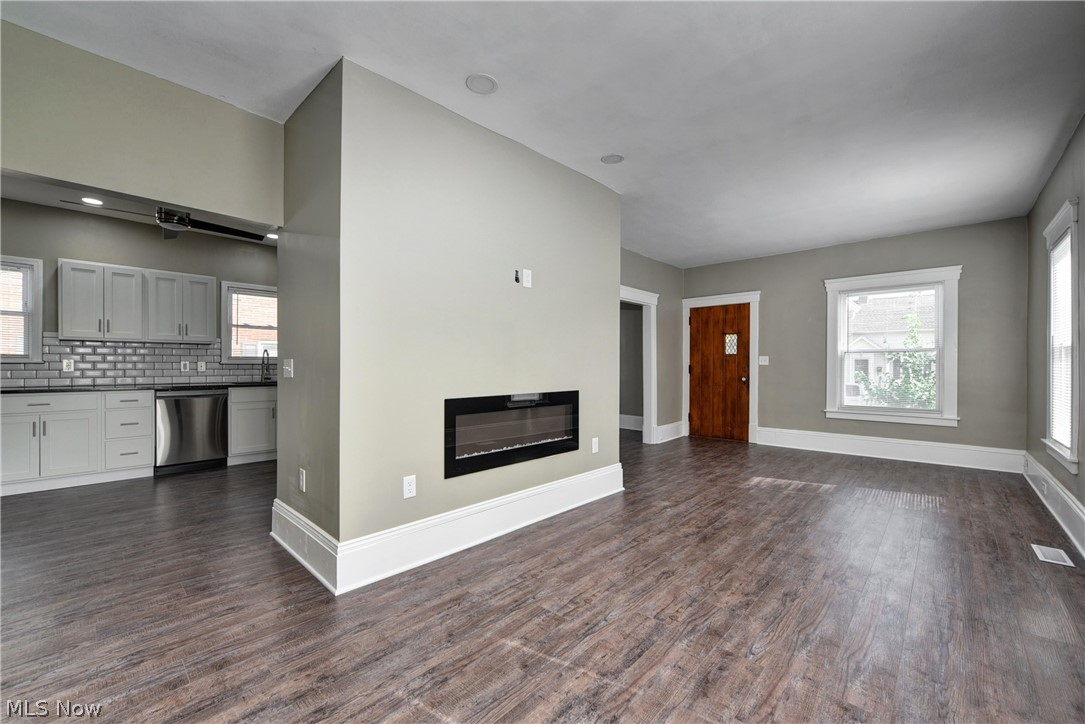 Beebes 01 - Residential