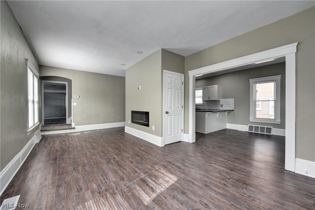 Beebes 01 - Residential