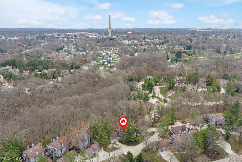 Photo of 2141 Pinebrook Trail, Cuyahoga Falls, OH 44223 (MLS # 5193457)