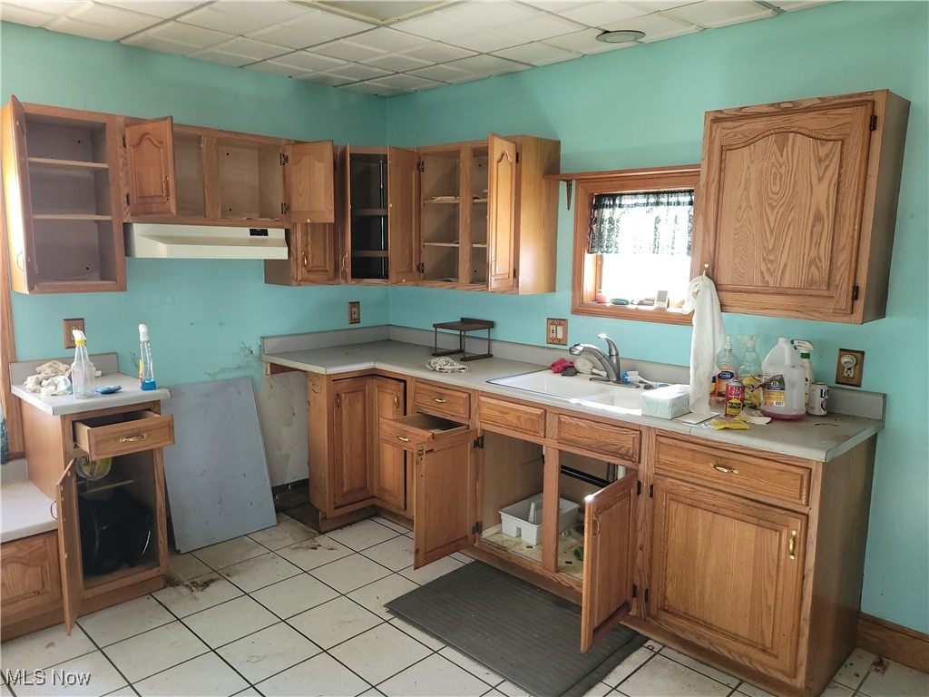 1321 W 10th Street, Lorain, Ohio image 6
