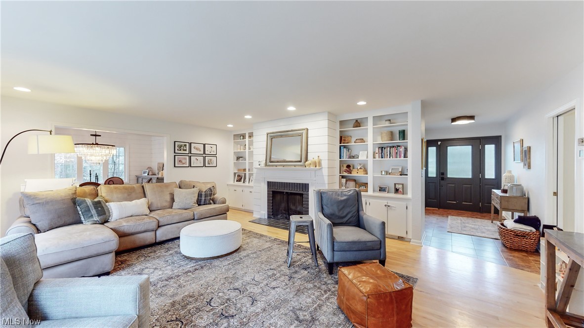 Russell - Residential