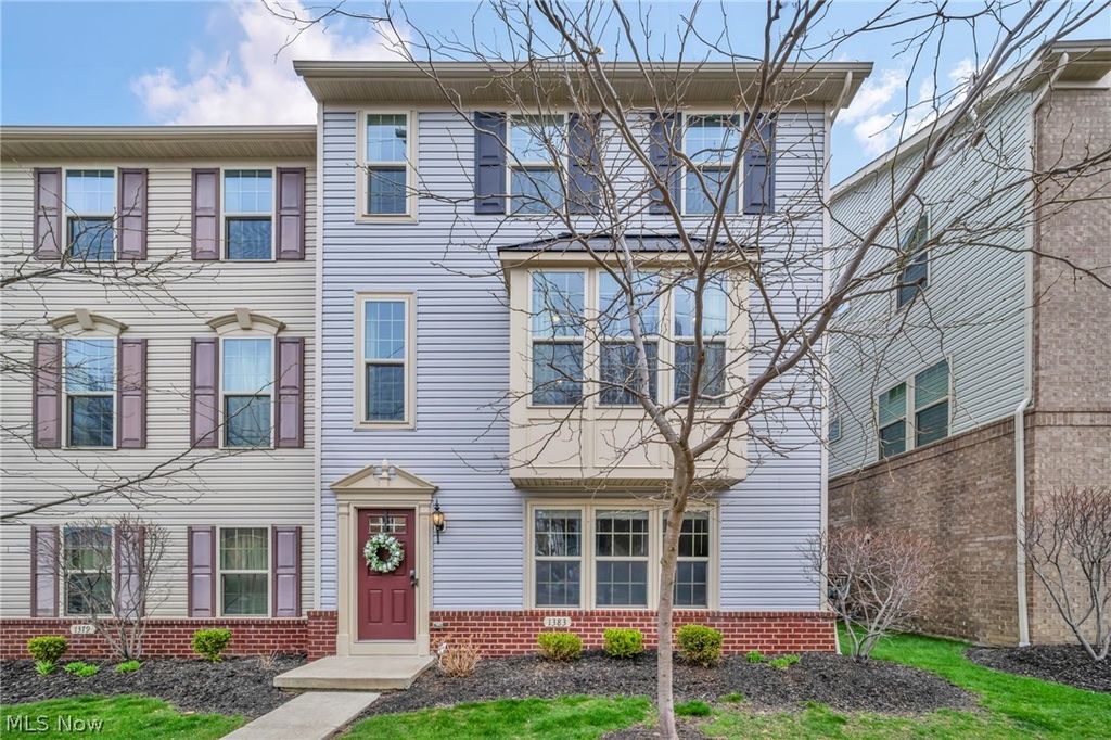 Photo of 1383 Beach Avenue, Lakewood, OH 44107 (MLS # 5197827)