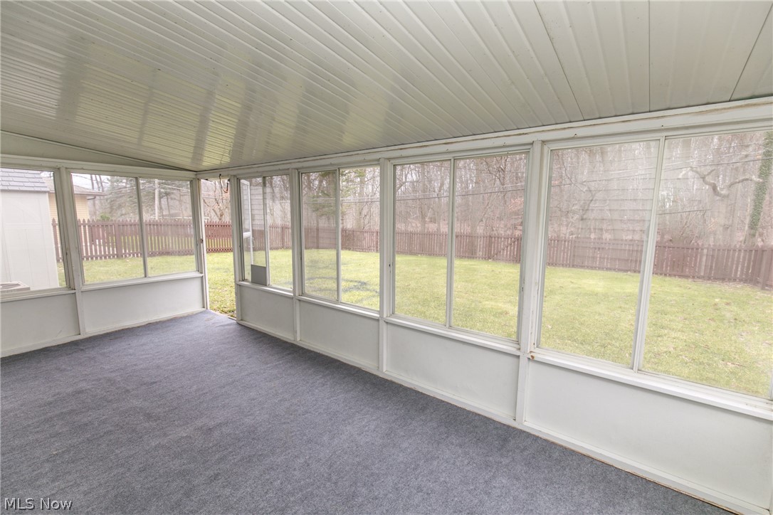 Charles 01 - Residential