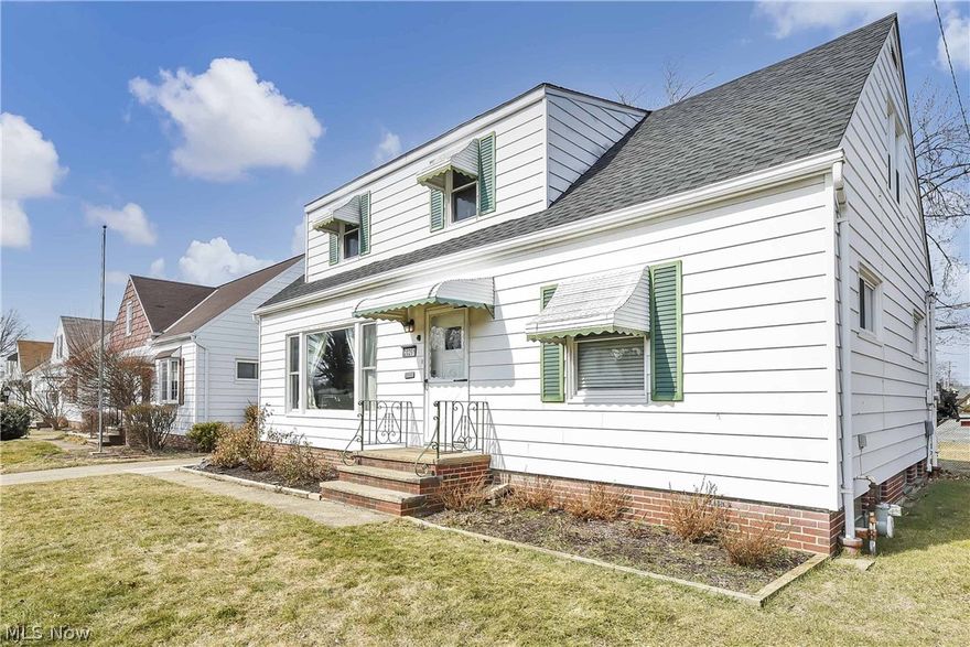 MULTIPLE OFFERS HIGHEST & BEST DUE THIS MONDAY THE 22ND BY 5 PM-LG/AFFORDABLE: BEAUTIFUL, OPEN & STUNNING 4 BED HOME (1512 S.F.), OVERSIZE 1+ CAR GAR & 23 X 16 FR (450 ADD'L/POSS S.F.) LITERALLY 2 MIN TO I-90 & OR OHIO 2 PLUS AWESOME IMMEDIATE LOCATION TO: NEWER ELEMENTARY/MIDDLE/HIGH SCHOOLS, NEWER ATHLETIC COMPLEX, CITY HALL/POOL/HISTORIC CULTURE CENTER--FORMER SCHOOL, BUT NOW USED FOR ARTS/MUSIC/THEATER CTR...ALL NEAR E. 222.  HISTORIC/ANNUAL/WELL-KNOWN E. 185 FESTIVAL ONLY FEW BLOCKS AWAY.  ALL KINDS OF SHOPPING!  HOME FEATURES ESSENTIALLY ALL 1ST FLR LIVING: LG HARDWOOD 17 X 9 LR W/ LG PIC WINDOW; UPDATED 17 X 8 EAT-IN KIT W/ NEWER APPLIANCES & BACK DR TO REAR PATIO/FENCED-IN REAR YD; TWO 1ST FLR HARDWOOD FLOORED BEDROOMS (13 X 11 & 11 X10) W/ FULL BA INBETWEEN.  HOME INC: 2 ADD'L GREAT-SIZED BEDS UPSTAIRS (14 X 11 & 17 X 9) & ALL COMPLETE W/ XTRA LARGE 23 X 16 FAMILY ROOM W/ MULTIPLE RECESSED LIGHTING IN FINISHED LL. UPDATES: CENTRAL AIR, BACK DOOR OF EAT-IN KITCHEN TO PATIO/FENC