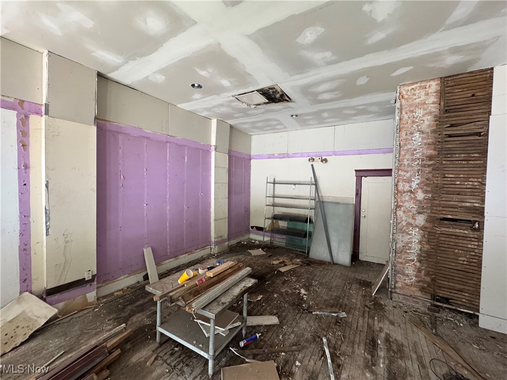 Morgan - Commercial Sale