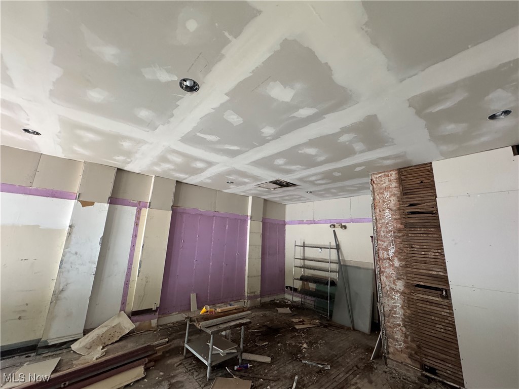 Morgan - Commercial Sale