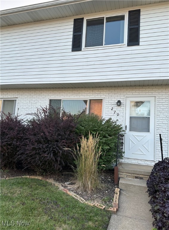 View Painesville, OH 44077 condo