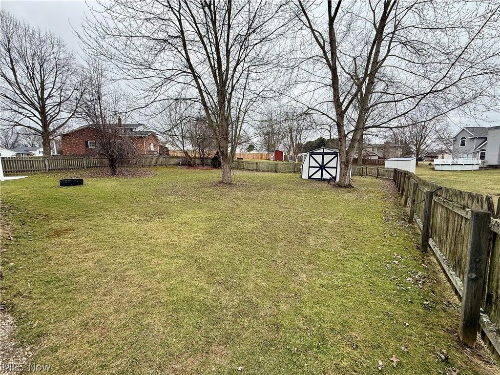 Photo of 5000 Mildred Circle SW, Navarre, OH 44662 (MLS # 5190712)