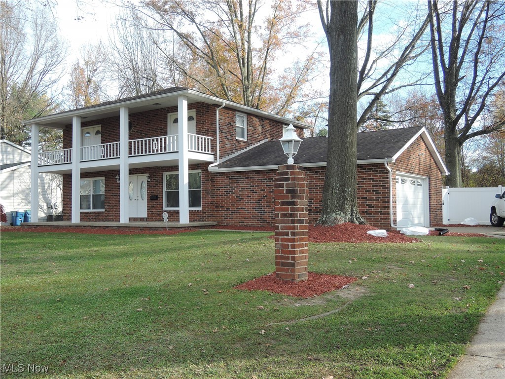 440 Arbor Circle Cir, Youngstown, Ohio image 1