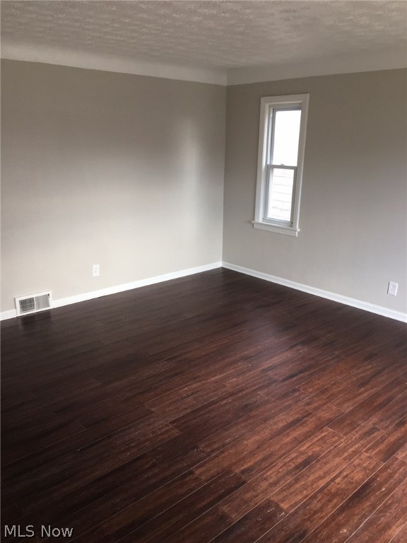 Forest Lawn - Residential Lease