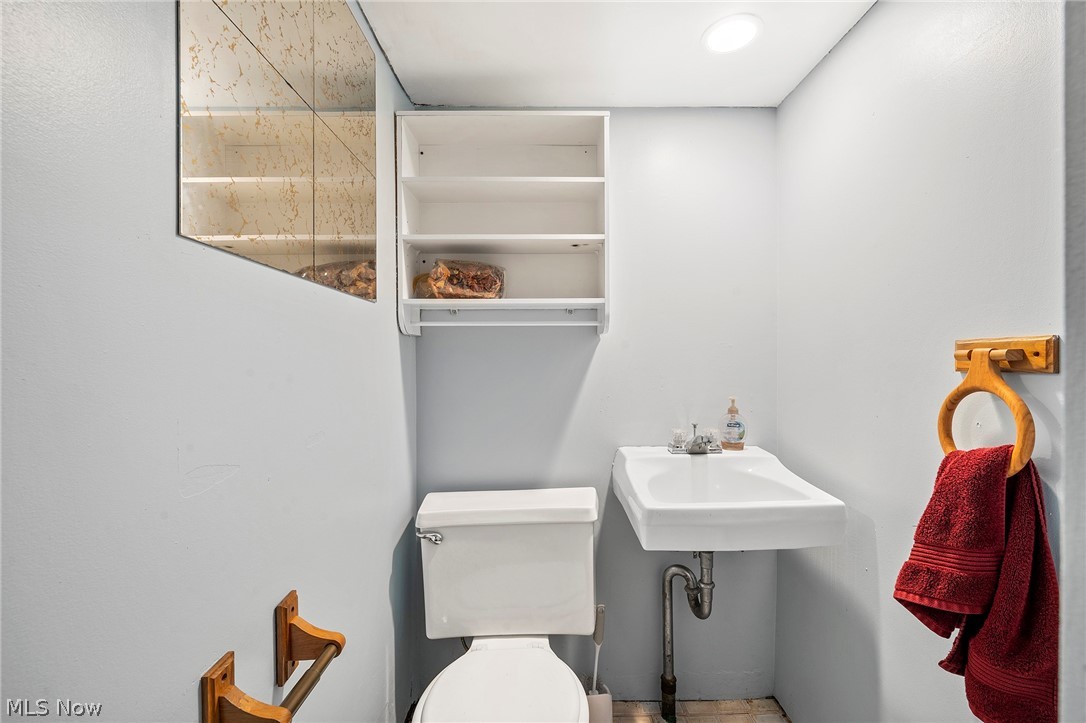 Louis Stile Sub - Residential