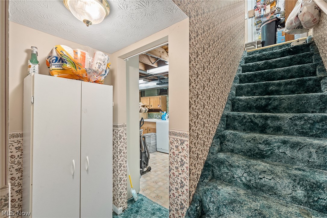 Louis Stile Sub - Residential