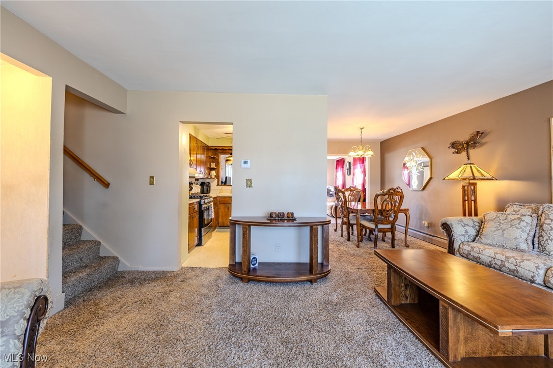 1617 Luanna Drive, Eastlake, Ohio image 12