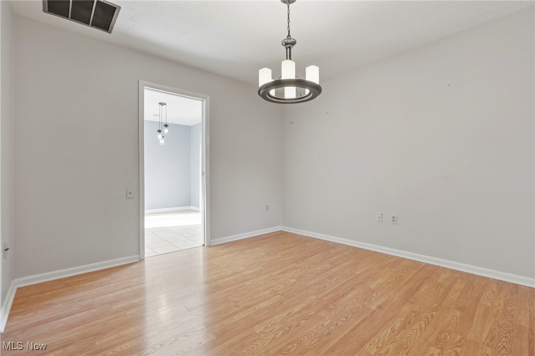 642 Melanie Court, Newark, Ohio image 13