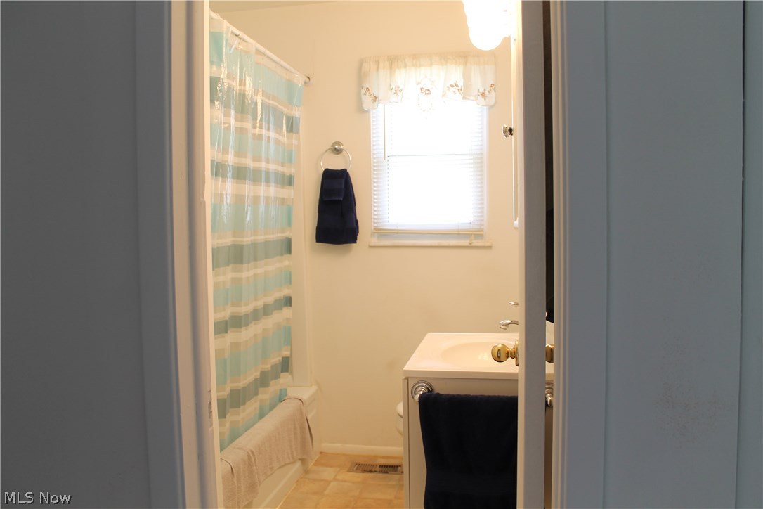 Rolling Hills Acres - Residential