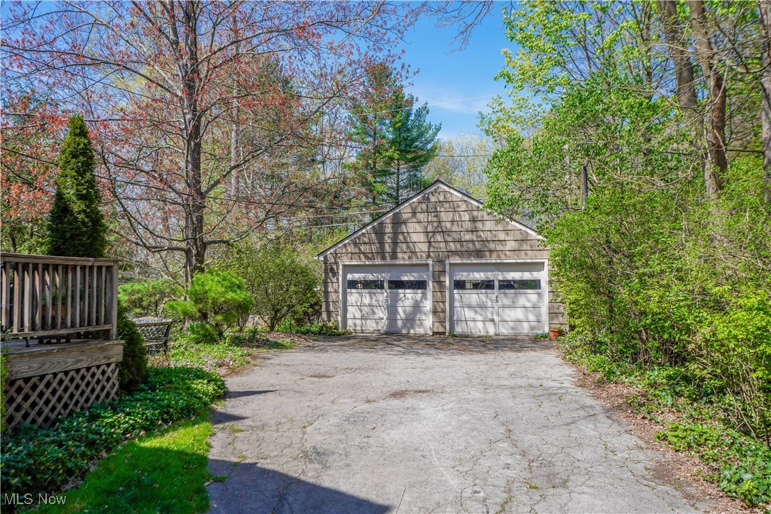 1415 Inwood Road, Alliance, Ohio image 32