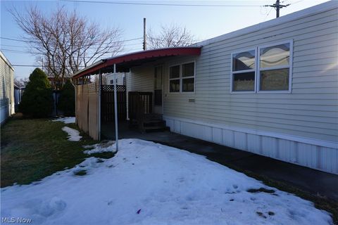 Photo of 8321 Russell Lane, Cleveland, OH 44144 (MLS # 5187738)