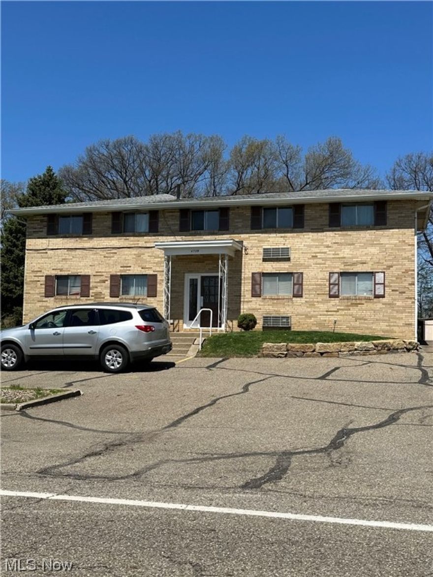 1 bedroom for rent and move in ready. Fresh paint and clean! We don't pull credit but do a background check to review eviction and criminal history.