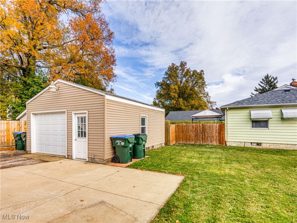 Elmwood - Residential Lease