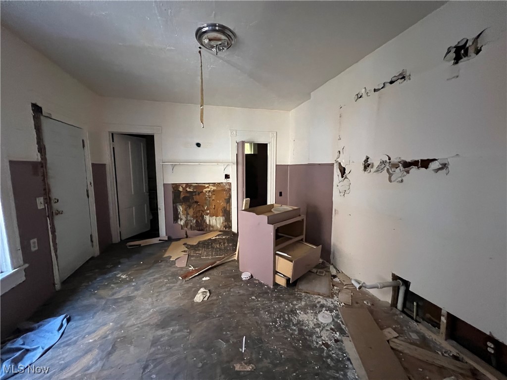 Lewis Dibble - Residential Income