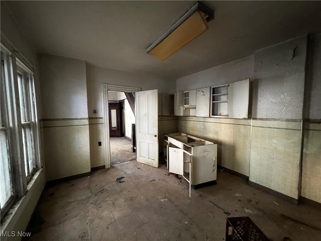 Lewis Dibble - Residential Income