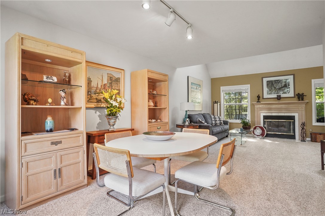 Glen Eagle Condo - Residential