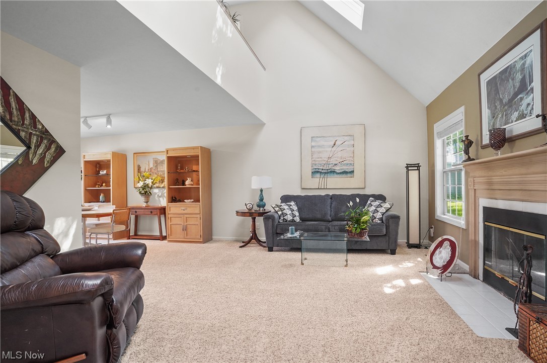 Glen Eagle Condo - Residential
