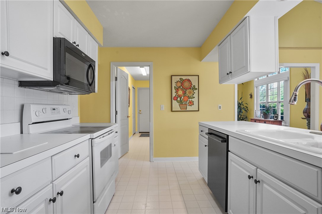 Glen Eagle Condo - Residential
