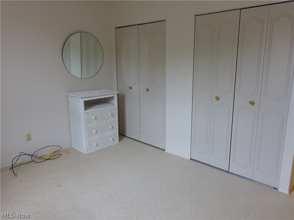 Silver Lake Towers - Residential