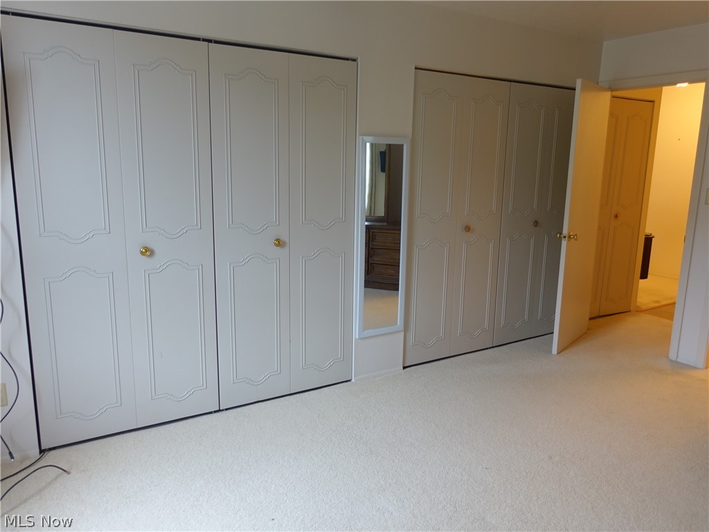 Silver Lake Towers - Residential