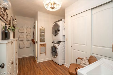 Tiny photo for 800 Martin Road, Mogadore, OH 44260 (MLS # 5186497)