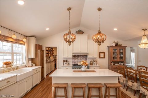 Tiny photo for 800 Martin Road, Mogadore, OH 44260 (MLS # 5186497)