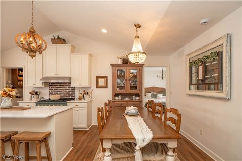 Tiny photo for 800 Martin Road, Mogadore, OH 44260 (MLS # 5186497)