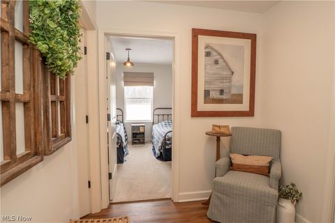 Tiny photo for 800 Martin Road, Mogadore, OH 44260 (MLS # 5186497)