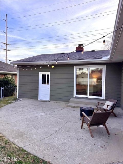 Tiny photo for 675 Allen Avenue, Chillicothe, OH 45601 (MLS # 5179401)